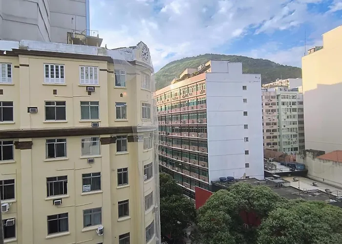 Stylish 1Br Steps To Copacabana Beach Rio de Janeiro